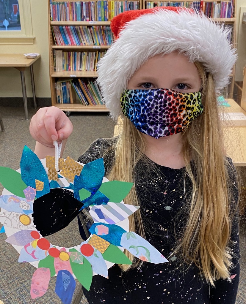 Elementary I students created themed wreaths today in Artland with Julie! #Artland #BayFarmElementary #Montessori