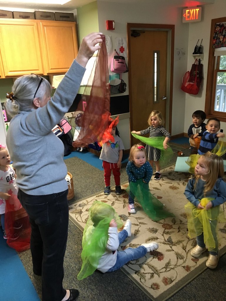 Music and Movement in Toddler House 